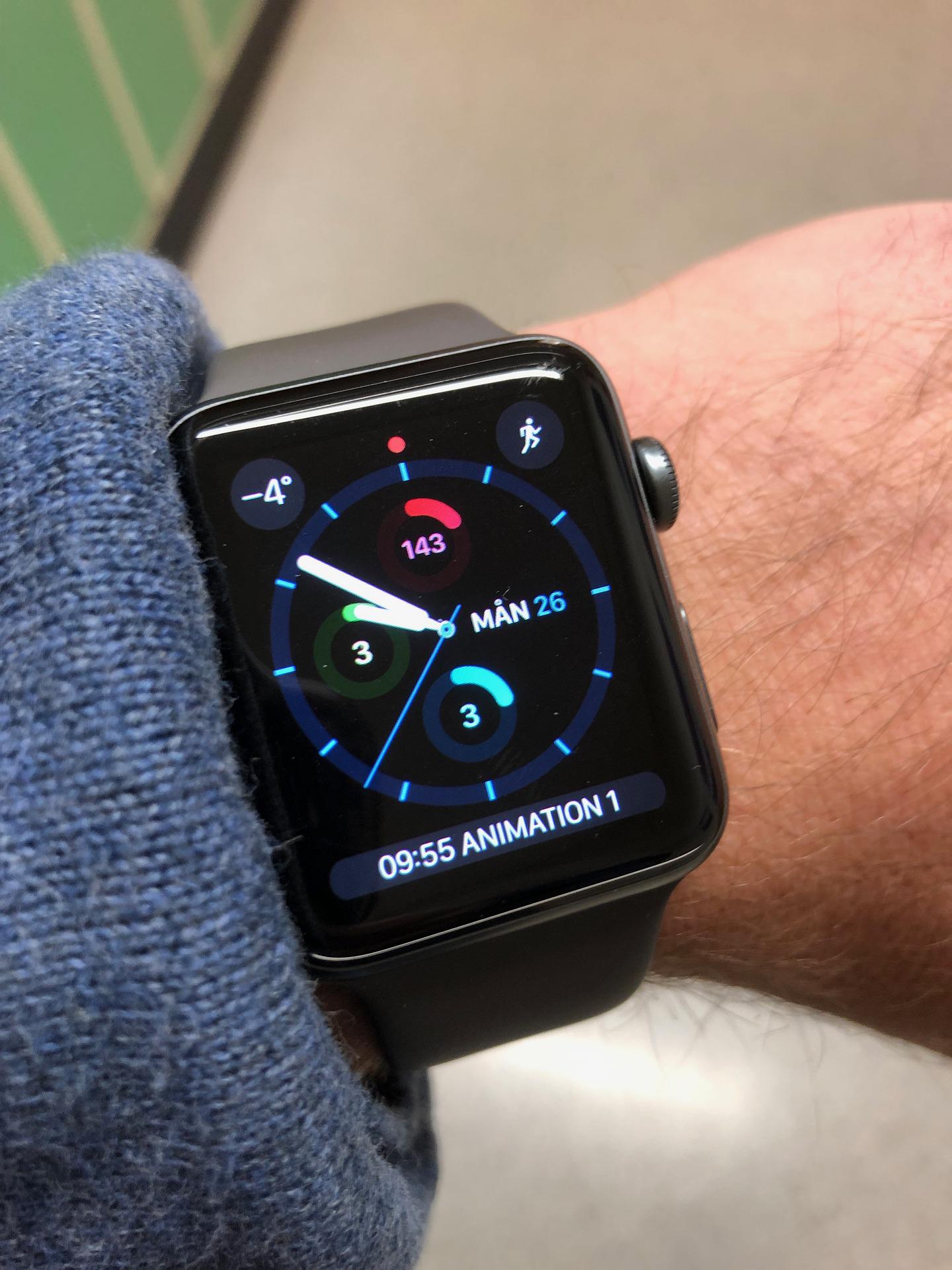Jak vypnout a zapnout hodinky Apple Watch?